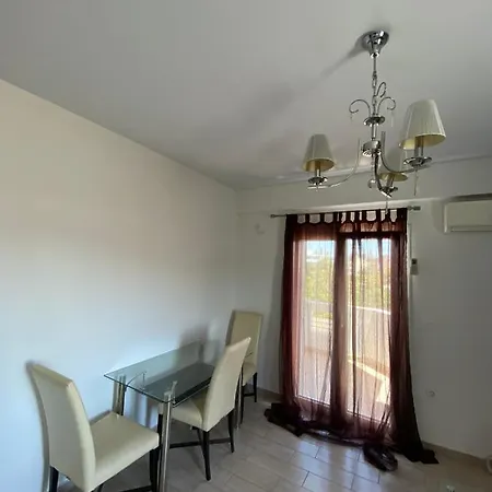 Arethousa Fourth Floor Chalkís