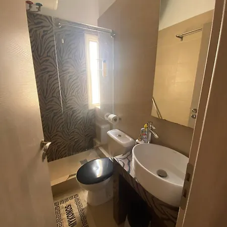 αρέθουσα Fourth Floor ! Appartement *