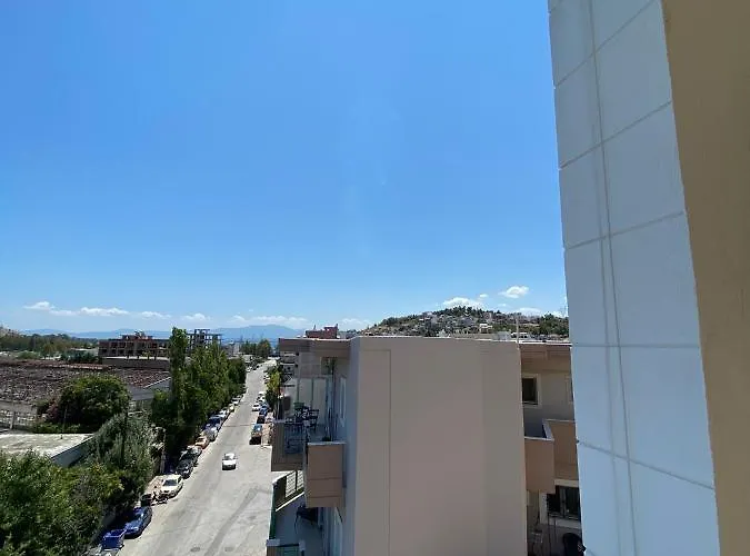 Lägenhet Arethousa Fourth Floor *