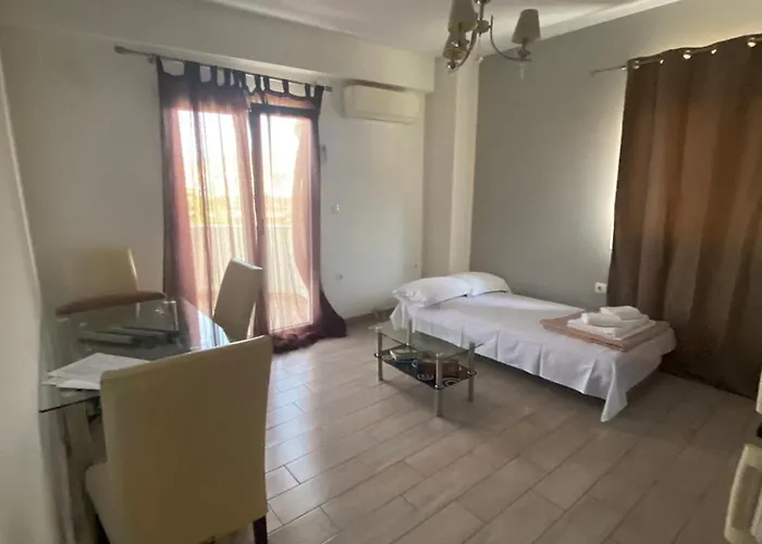 Lägenhet Arethousa Fourth Floor